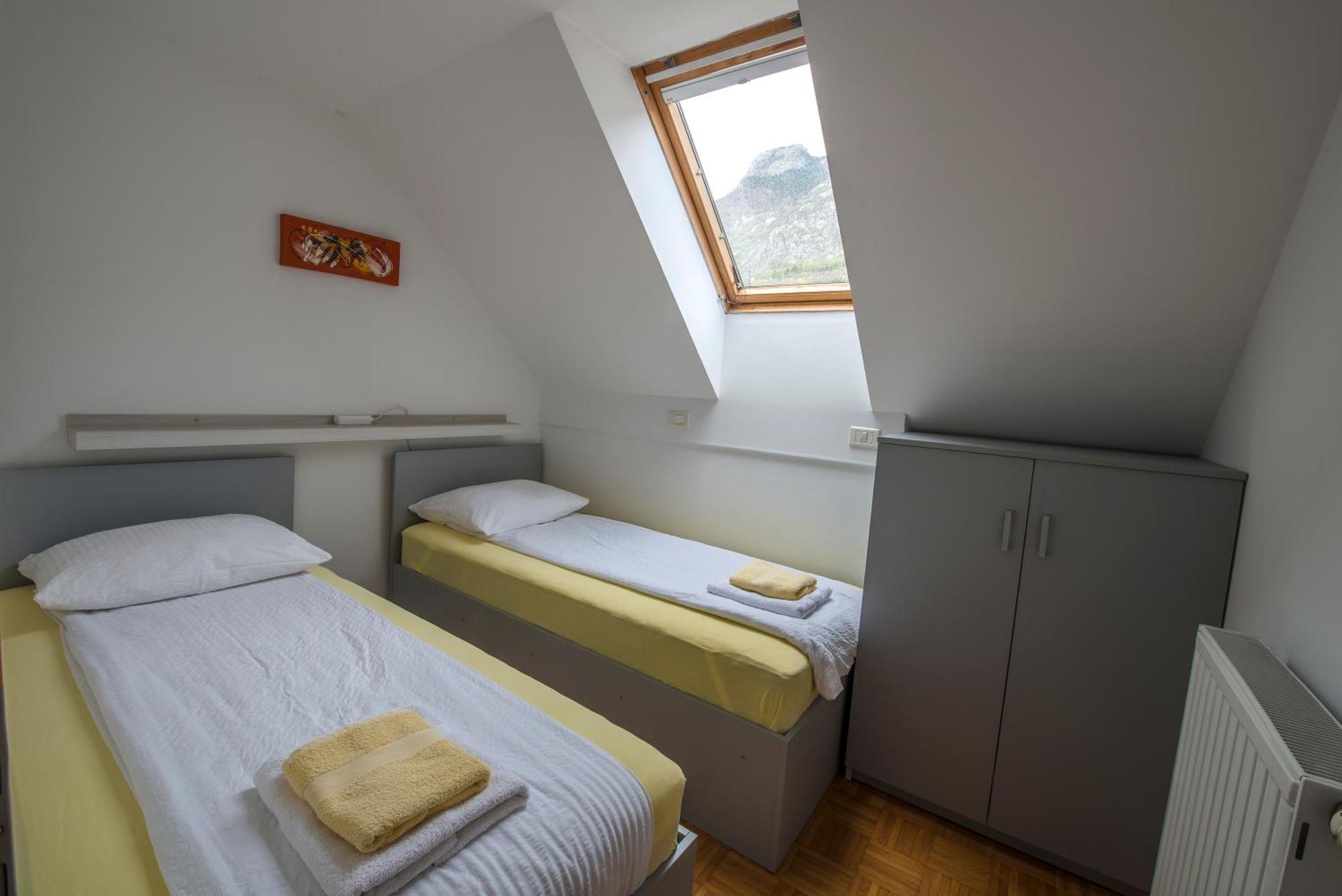 Apartments Rombon Klavdij With Free Onsite Parking Bovec Ngoại thất bức ảnh